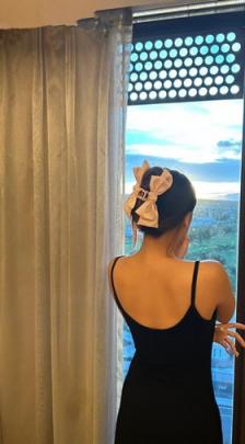 极品大眼正妹❤️柠檬❤️被男友曝光不雅视频_露脸口交与好兄弟3P轮操！