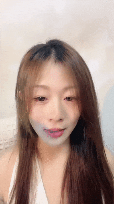 最新，新人！顶级女神！卧槽！好漂亮~【小姨子】，极品御姐，性张力拉满，美乳粉穴，跳蛋玩出喷水