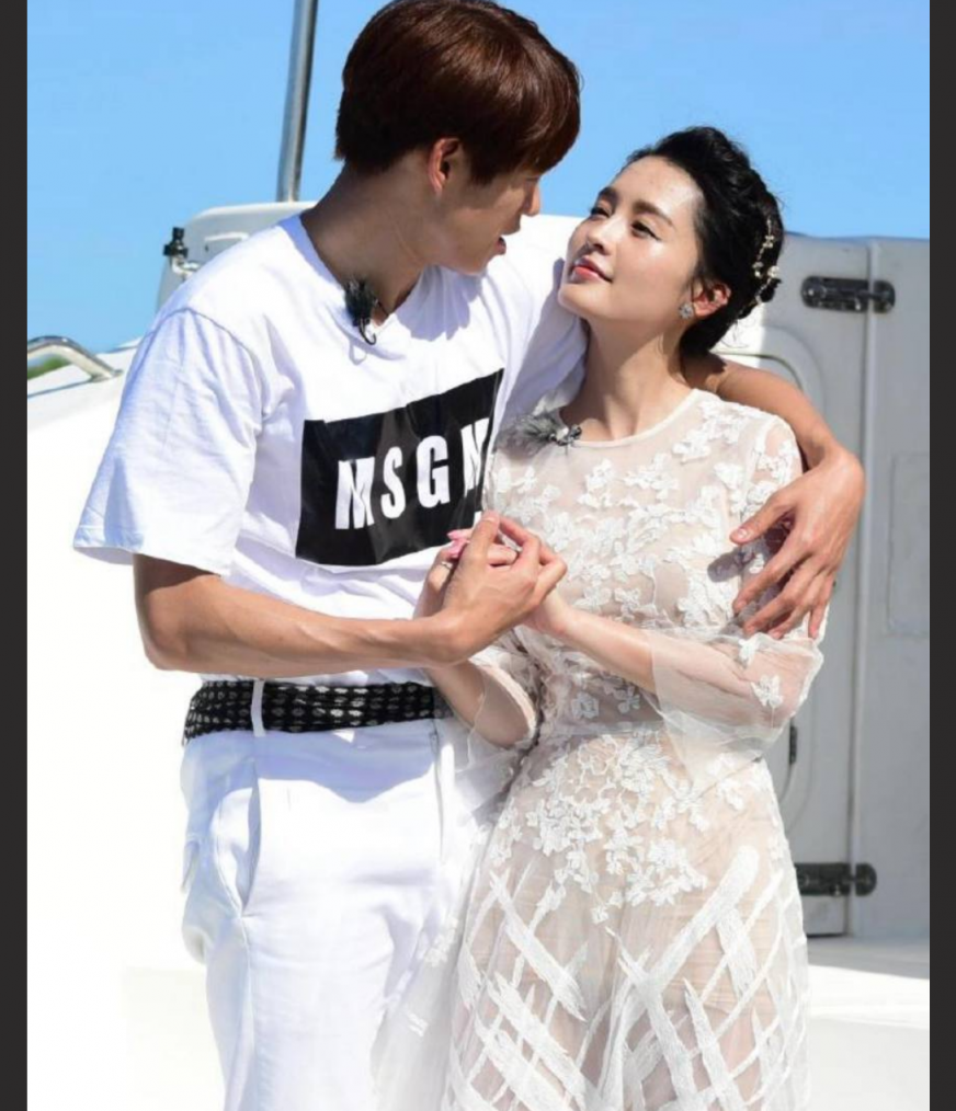 当家明星花旦 李沁 在爆私生活混乱 与雷军杨洋绯闻缠身 被爆出酒店愉情视频