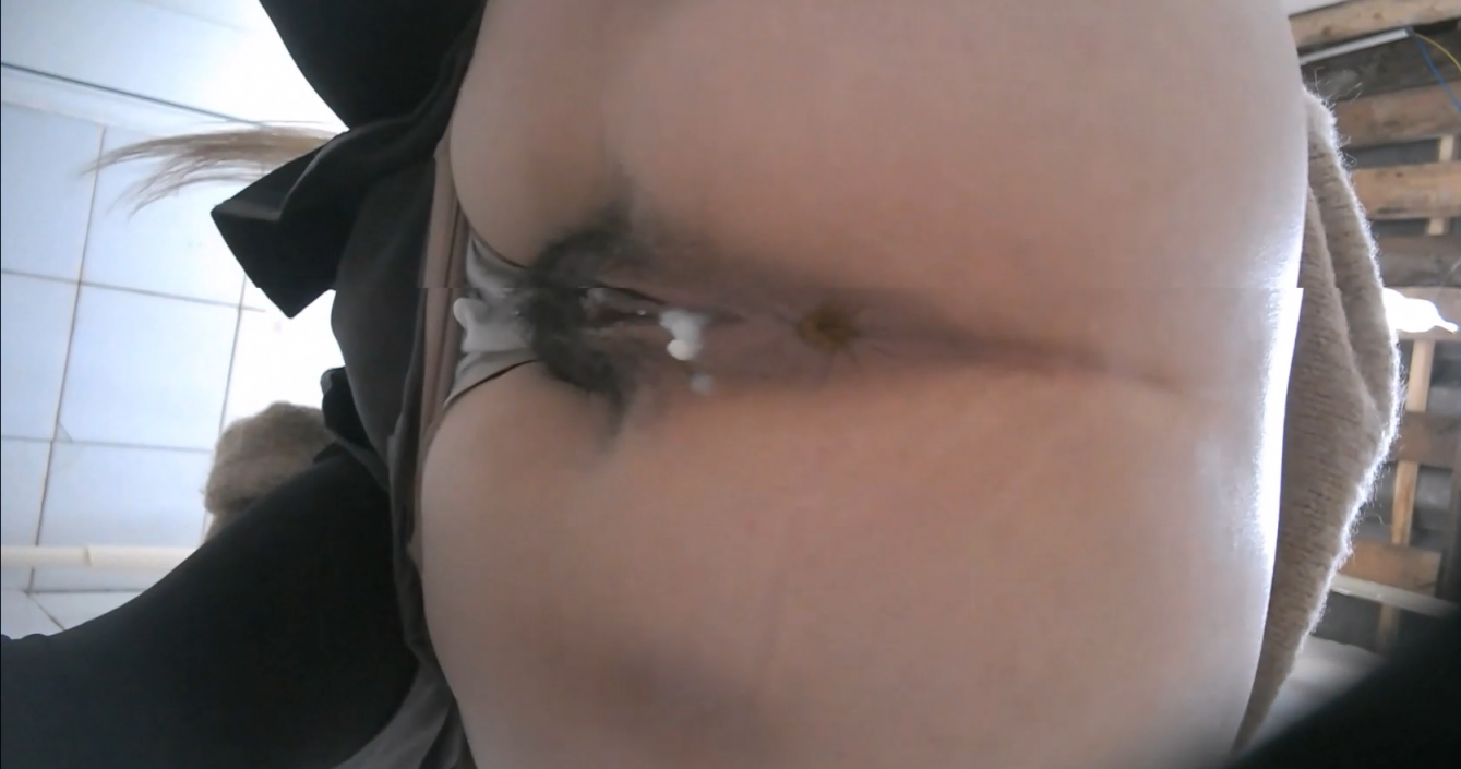 大神潜入国内三流野鸡大学简陋女则高清后拍两个气质美女大小便菊花清晰收缩阴道口沾满分泌物