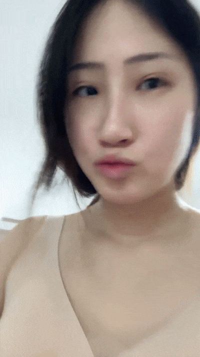 新人，211大学研究生，美女校花级，【小灰灰】，早上宿舍无人和男朋友约一把，下午到公寓开房来一炮！