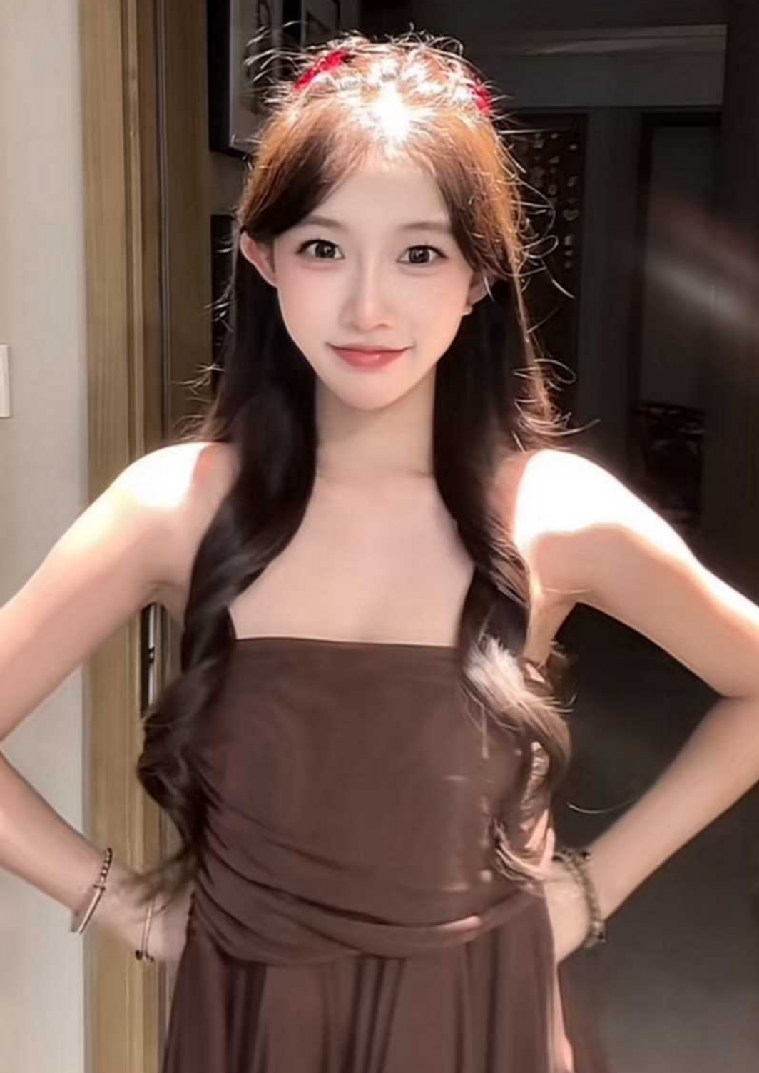 抖音400万粉网红 深海蜜柚 被赵韩倩直播曝光 一人战4男玩法十分炸裂 淫骚下贱令无数网友破防！