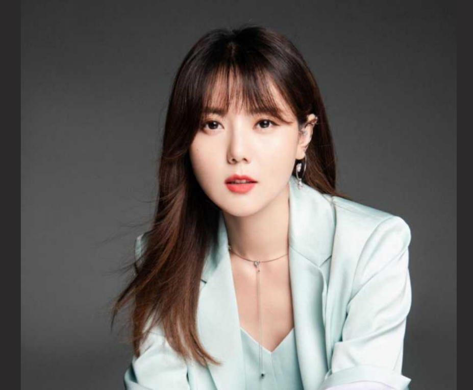 上海绿地公司总裁 张玉良丑闻 女秘书帮忙释放压力 总裁的KTV生活视频曝光