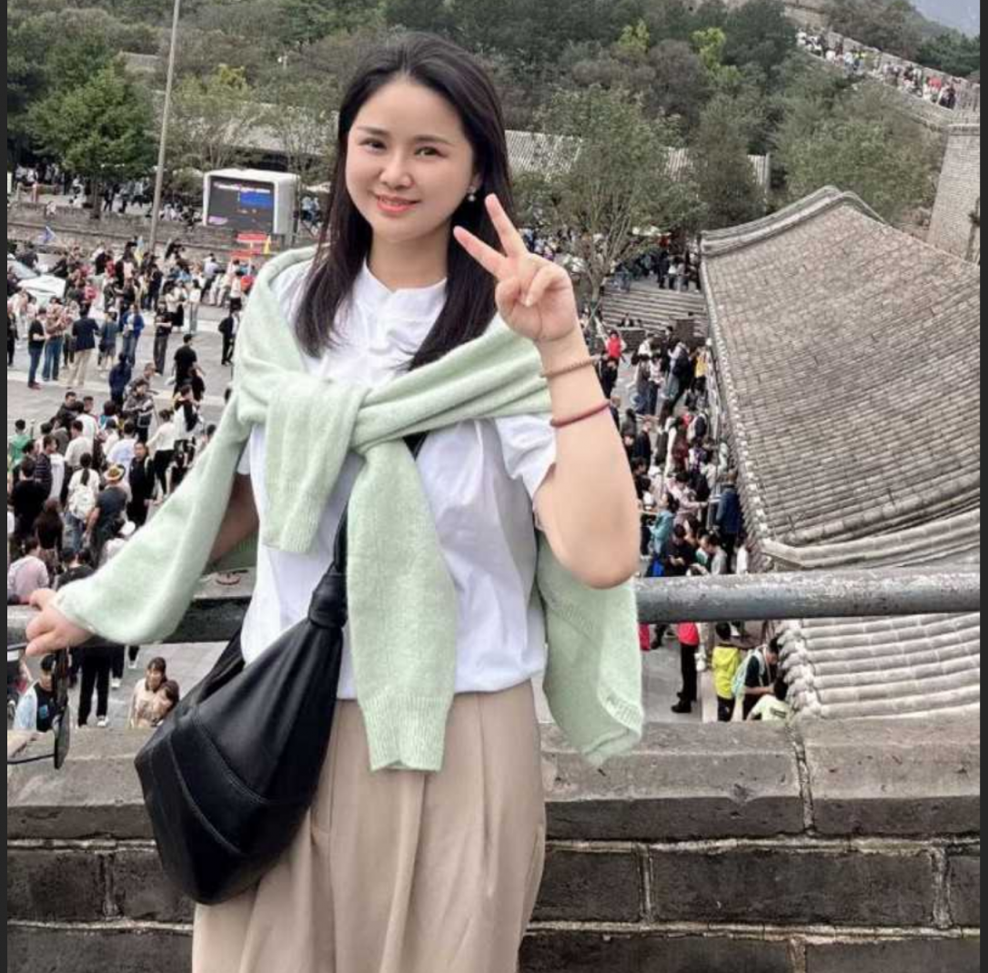 江苏南京牙科销售 潘华莉 为取悦炮友出钱倒贴 竟抛夫弃子与其同游 拍淫片留念被曝光!