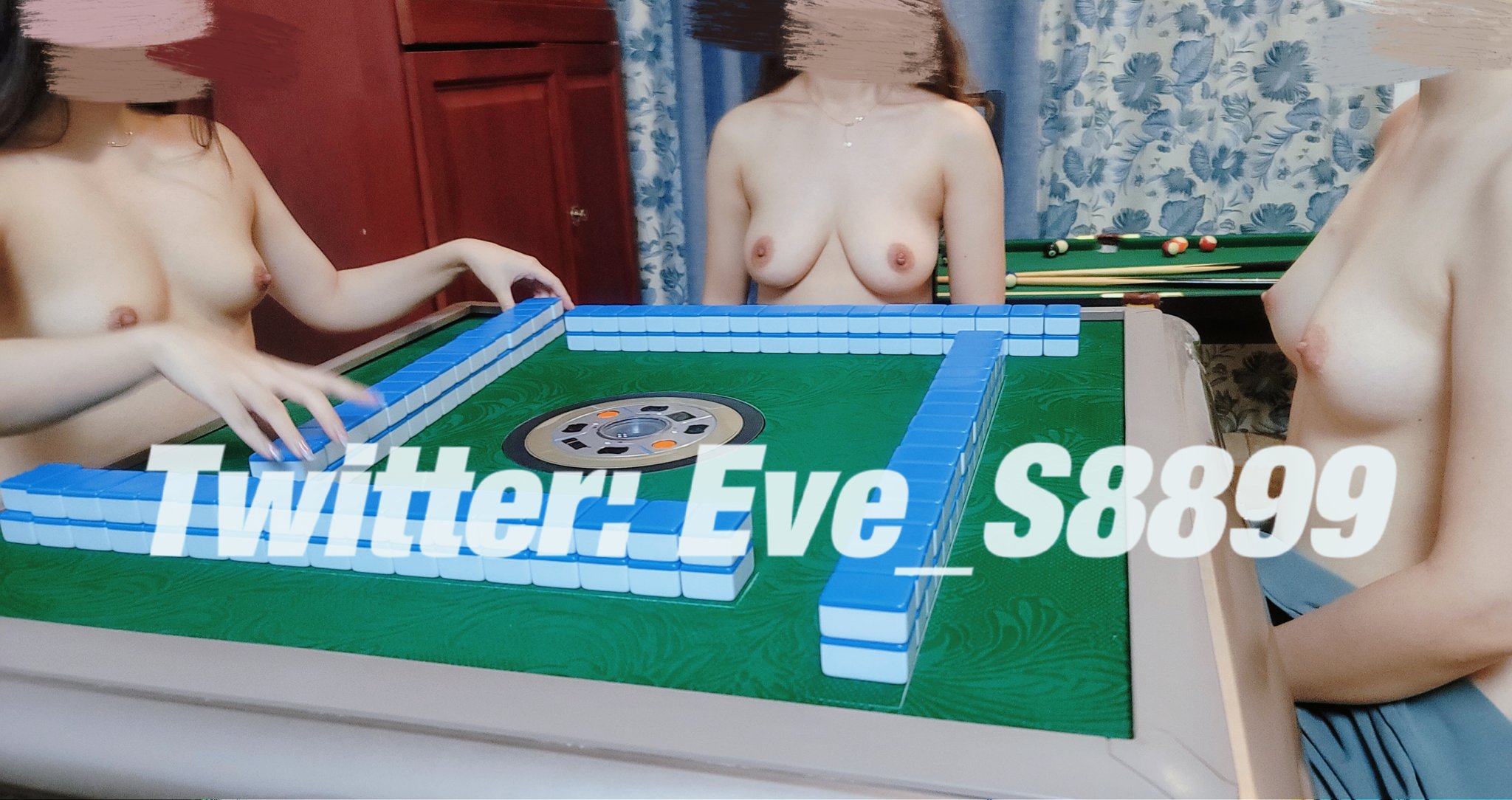 你的颜骑女王已上线，揪着头发狠狠的坐在你脸上，把淫水全给吞了 ，舔高潮了直接喷在你脸上⚡性感御姐女王