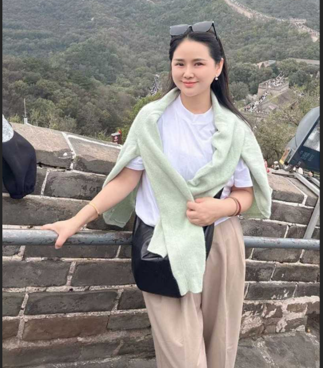 江苏南京牙科销售 潘华莉 为取悦炮友出钱倒贴 竟抛夫弃子与其同游 拍淫片留念被曝光!