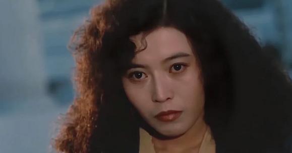 丁嘉丽为四个男人流产均被抛弃，2002年孙红雷见其年老色衰，提出分手