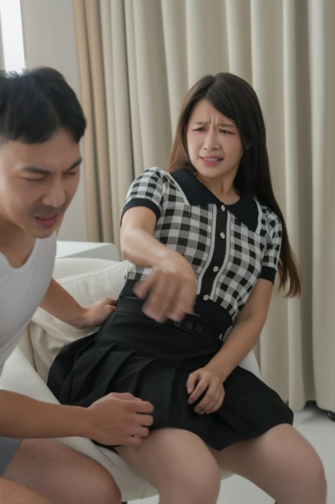 ❤️情色 短剧❤️疯狂小杨哥之三只羊的淫乱秘辛❤️正片第4集 幕后花絮❤️NTR电话刺激剧情！