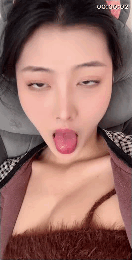 湖南长沙反差女「王思媛」约啪视频曝光记录了原始激情，更揭开都市美女的隐秘面纱。白天优雅，夜晚浪荡