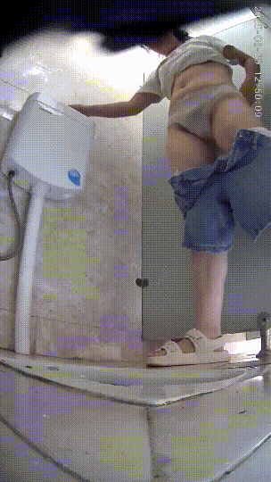 精品则拍 商场女卫生间脸穴同框真实愉拍超多小姐姐方便