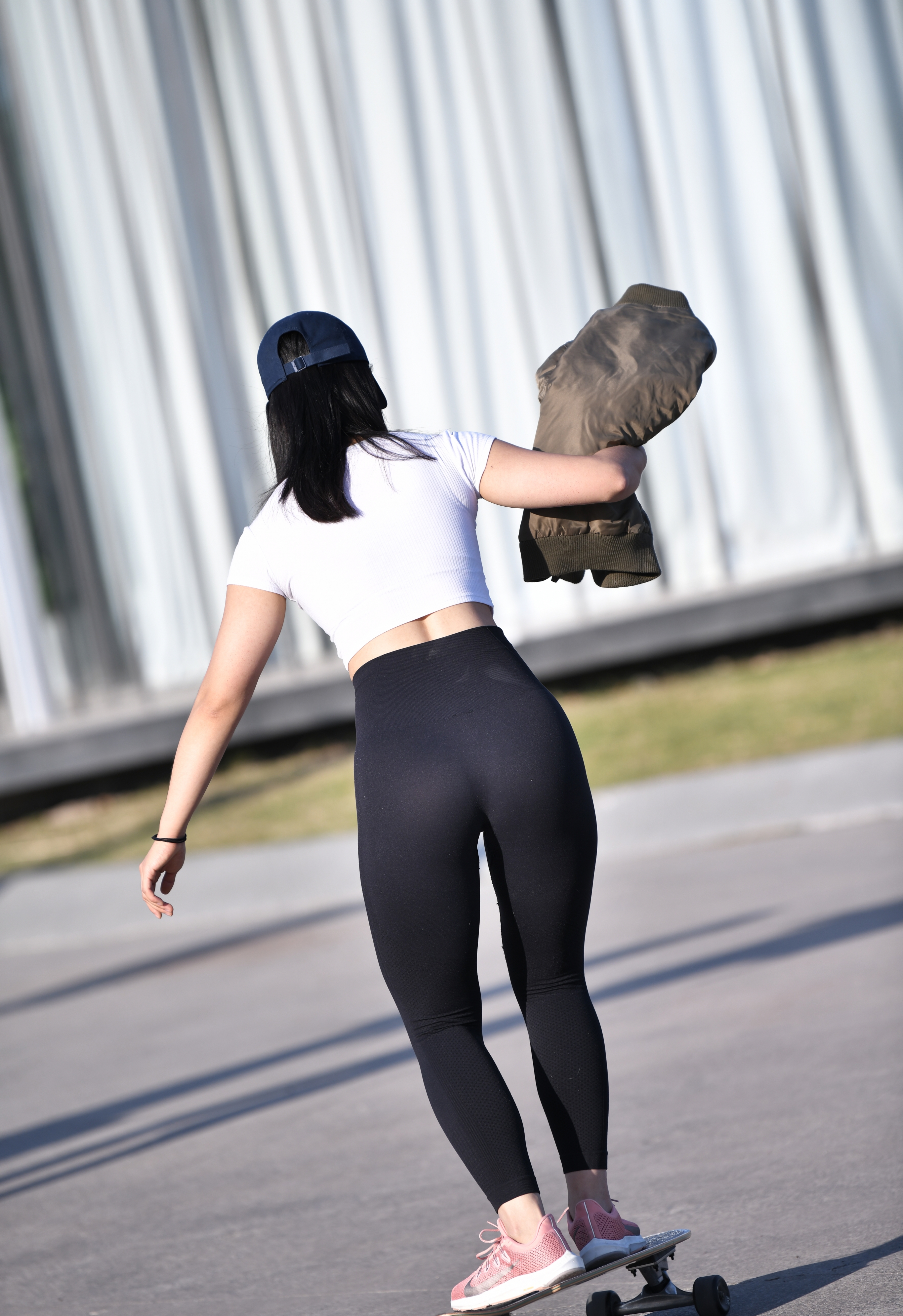 瑜伽裤不穿内裤