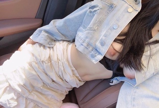 和闺蜜一起旅游我偷偷的约炮