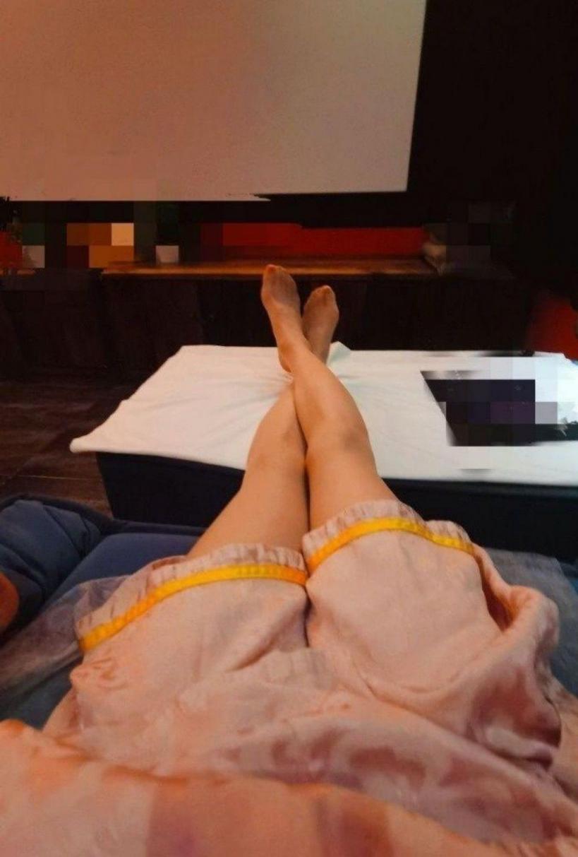 YQ之路热衷于“勾引陌生男技师”的游戏