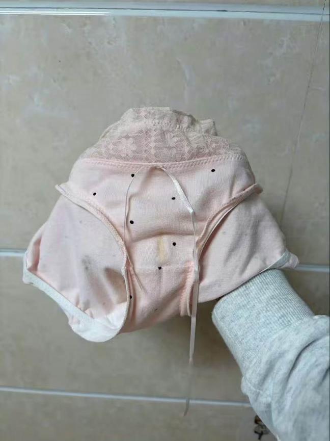 女人来大姨妈前后，欲望最强，甚至会主动