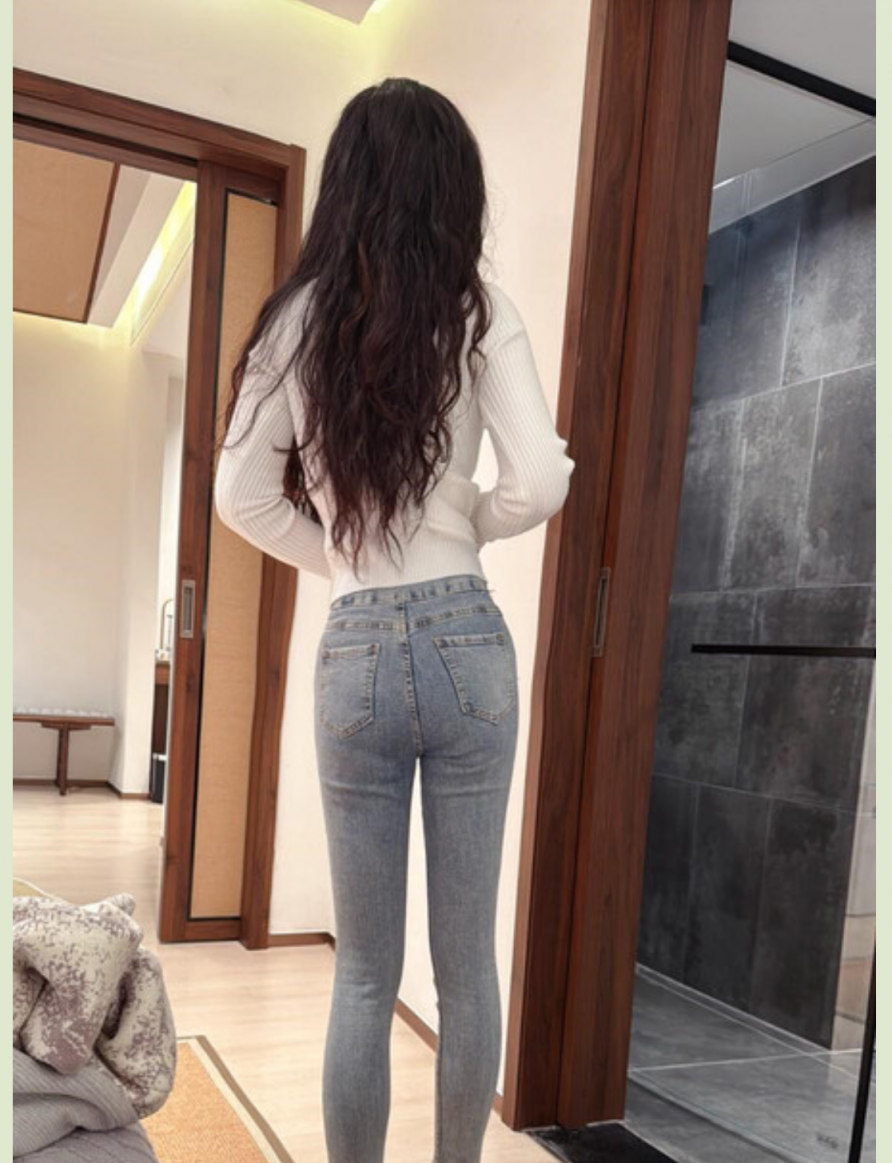 姐弟乱伦 ktv强上姐姐后续-跨年双洞齐插 潮吹不停