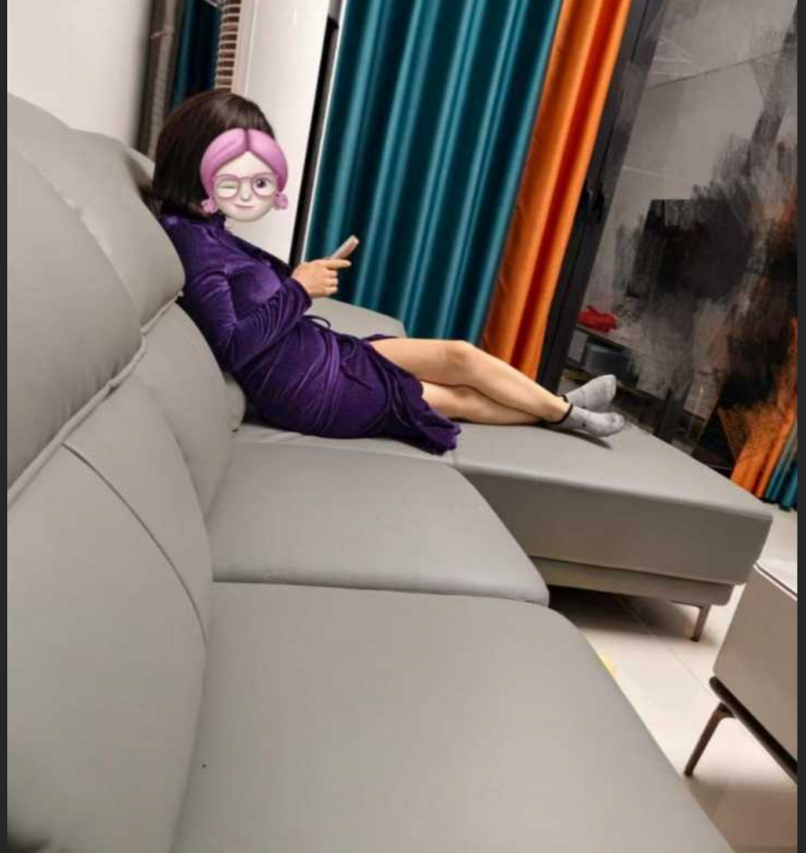 最新爆料乱伦 太炸裂太真实了 儿子愉拍妈妈洗澡后直接床上强上 按住狂干超真实对白 纯纯的家庭禁忌现场