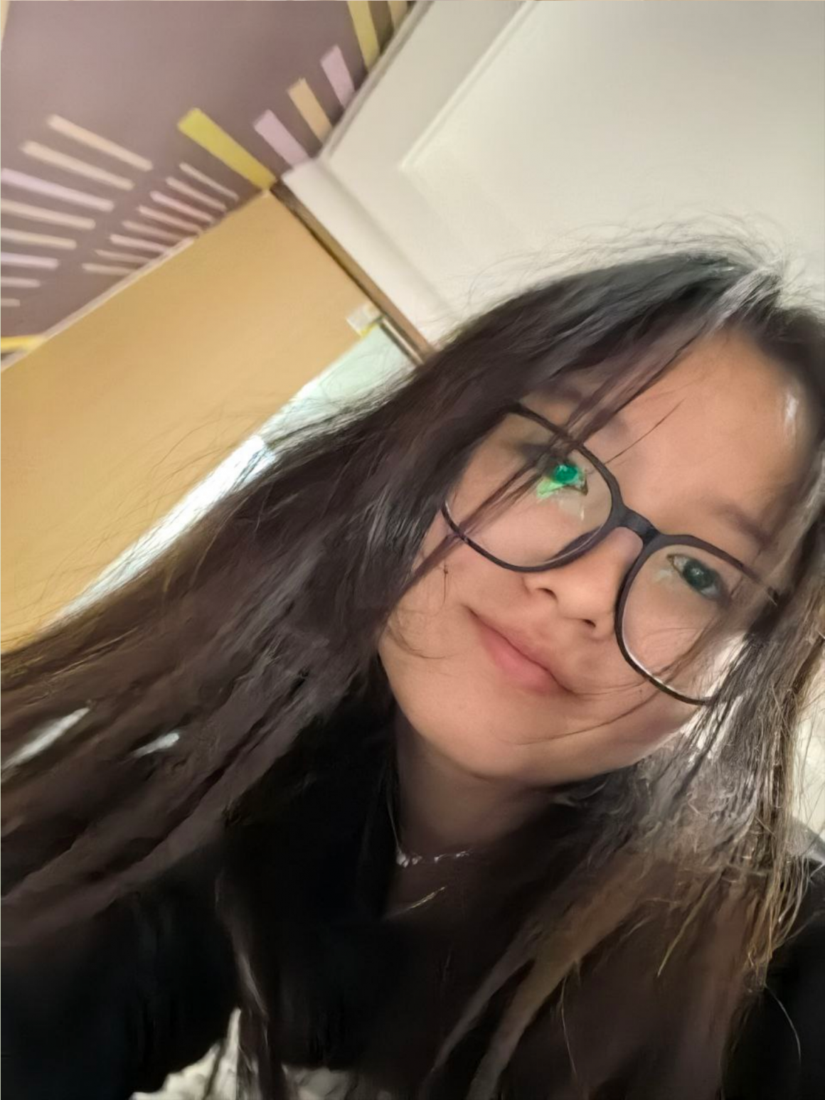 江西师范学院「蒋琬莹」大学跟男友同居，文文静静的眼镜妹，反差性瘾这么大，边被插骚b，还自己拿个跳蛋搞