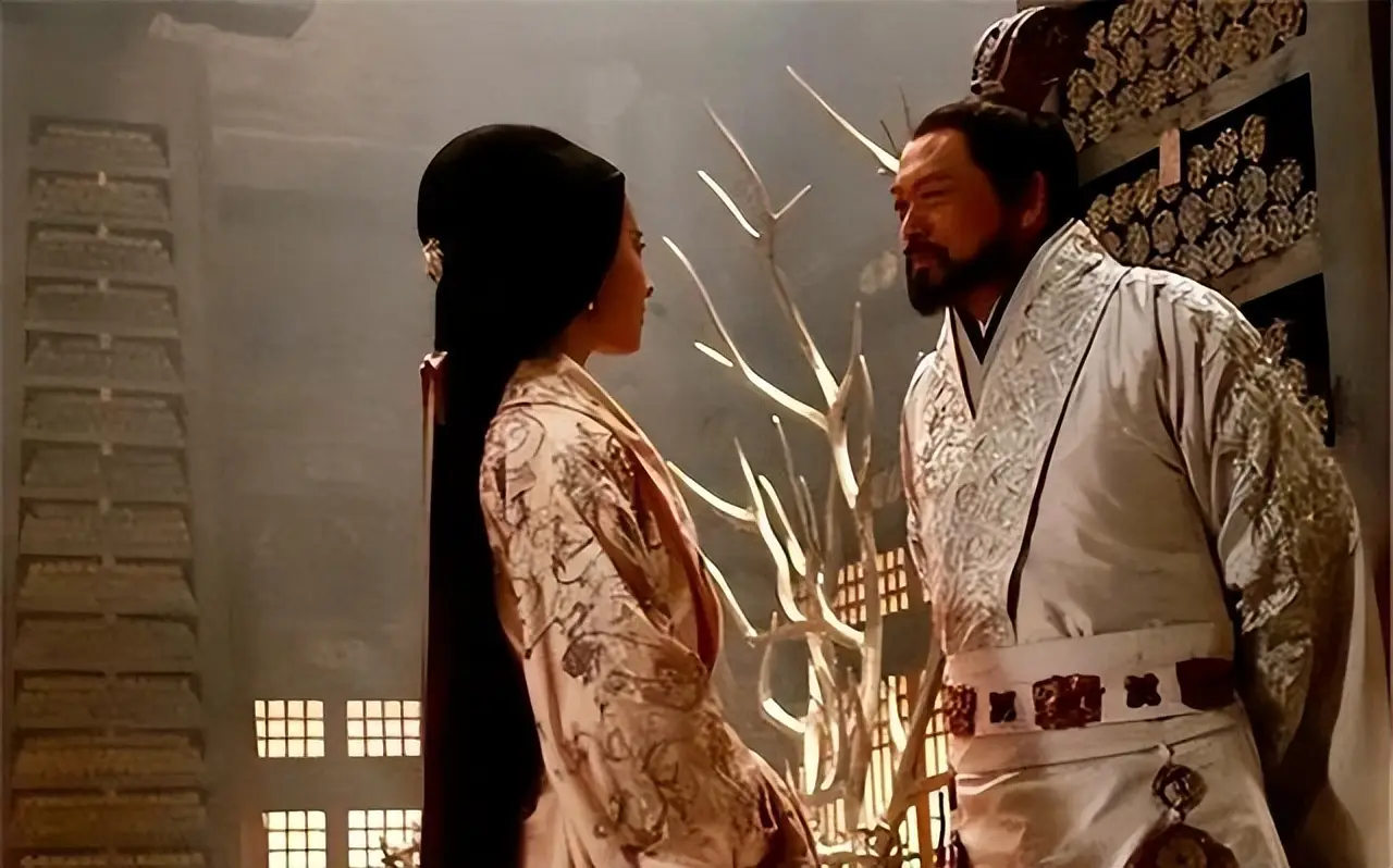 曹操撩寡妇的10字金句，如今成约会万能开场白！男人经常用