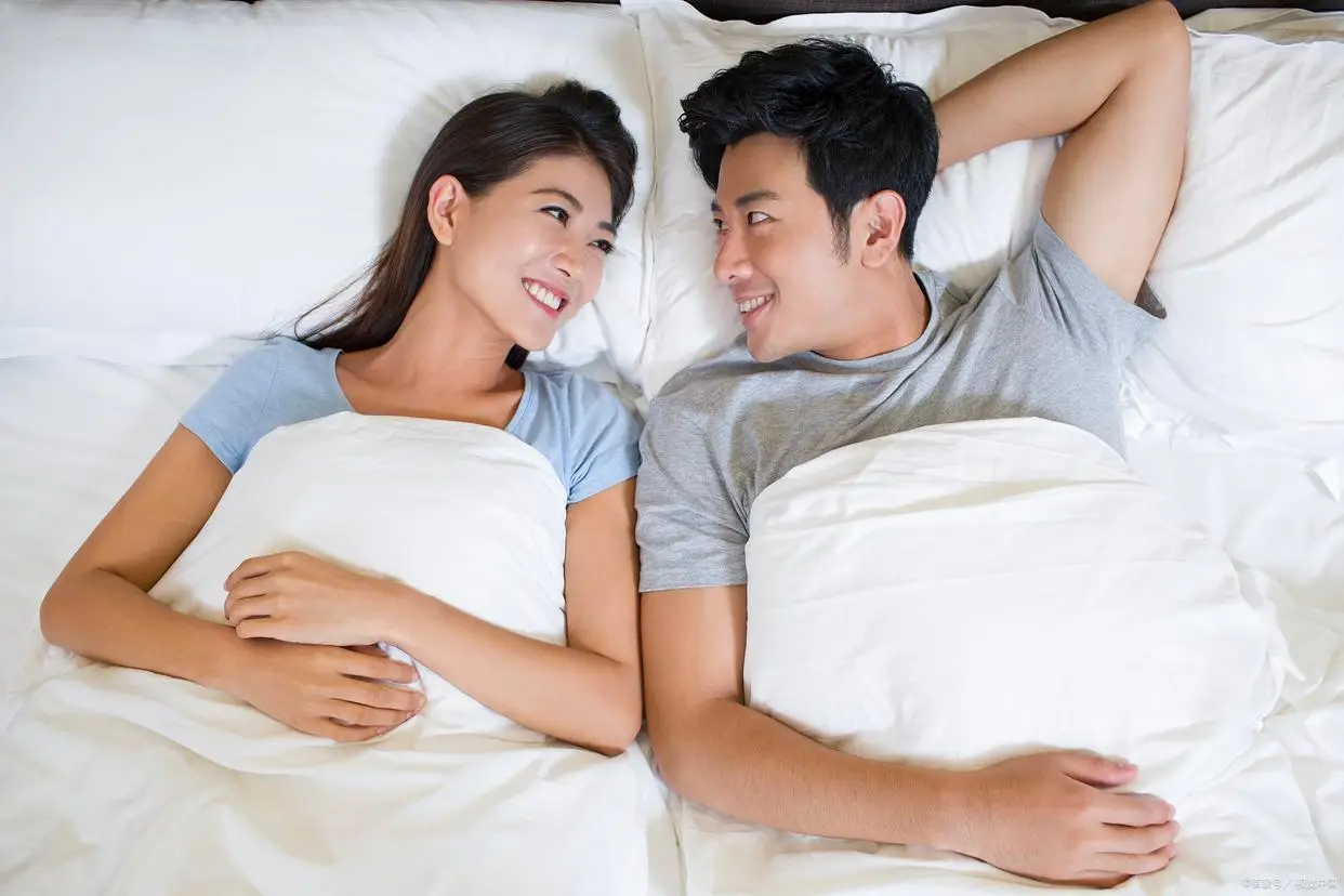 女人白天出轨后，晚上再和老公同床是什么感受？