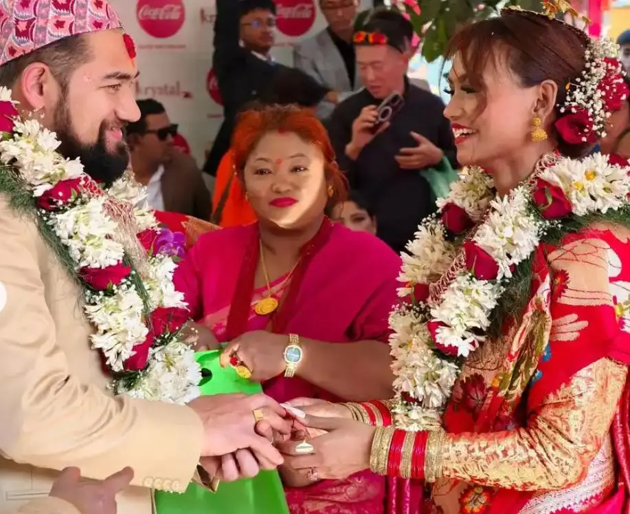 尼泊尔女人的新婚之夜，竟有如此尴尬习俗，看看你能接受吗