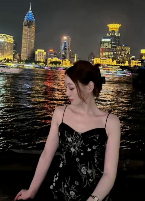 哺乳期表妹和表哥相爱八年，表嫂提醒做好措施，直到第四个人出现...