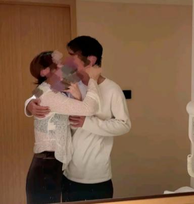 哺乳期表妹和表哥相爱八年，表嫂提醒做好措施，直到第四个人出现...