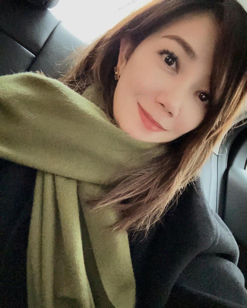 梁静茹疑遭酸民挑刺「修图」 晒自拍高EQ反击：哪里歪了
