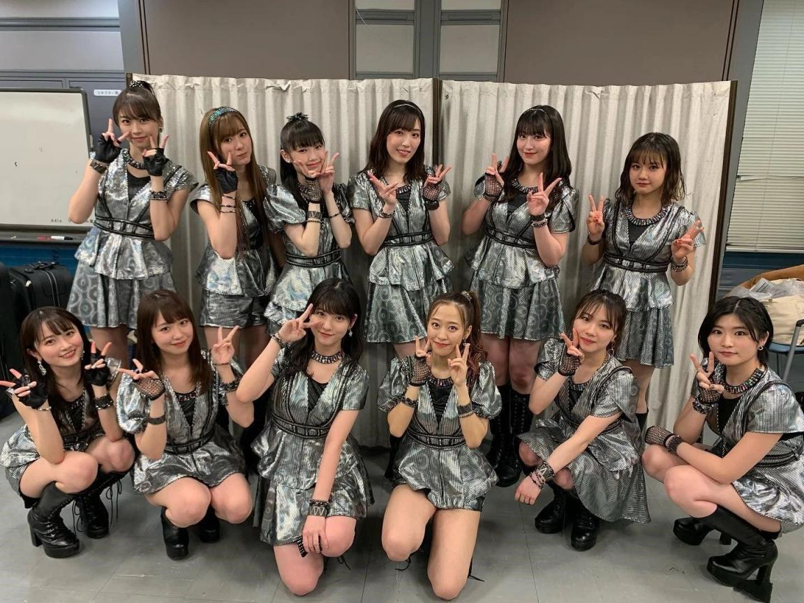 谁说只有韩国疯女团！盘点10组「日本女子团体」AKB48、乃木坂46、NiziU，谁是最可爱女子组合